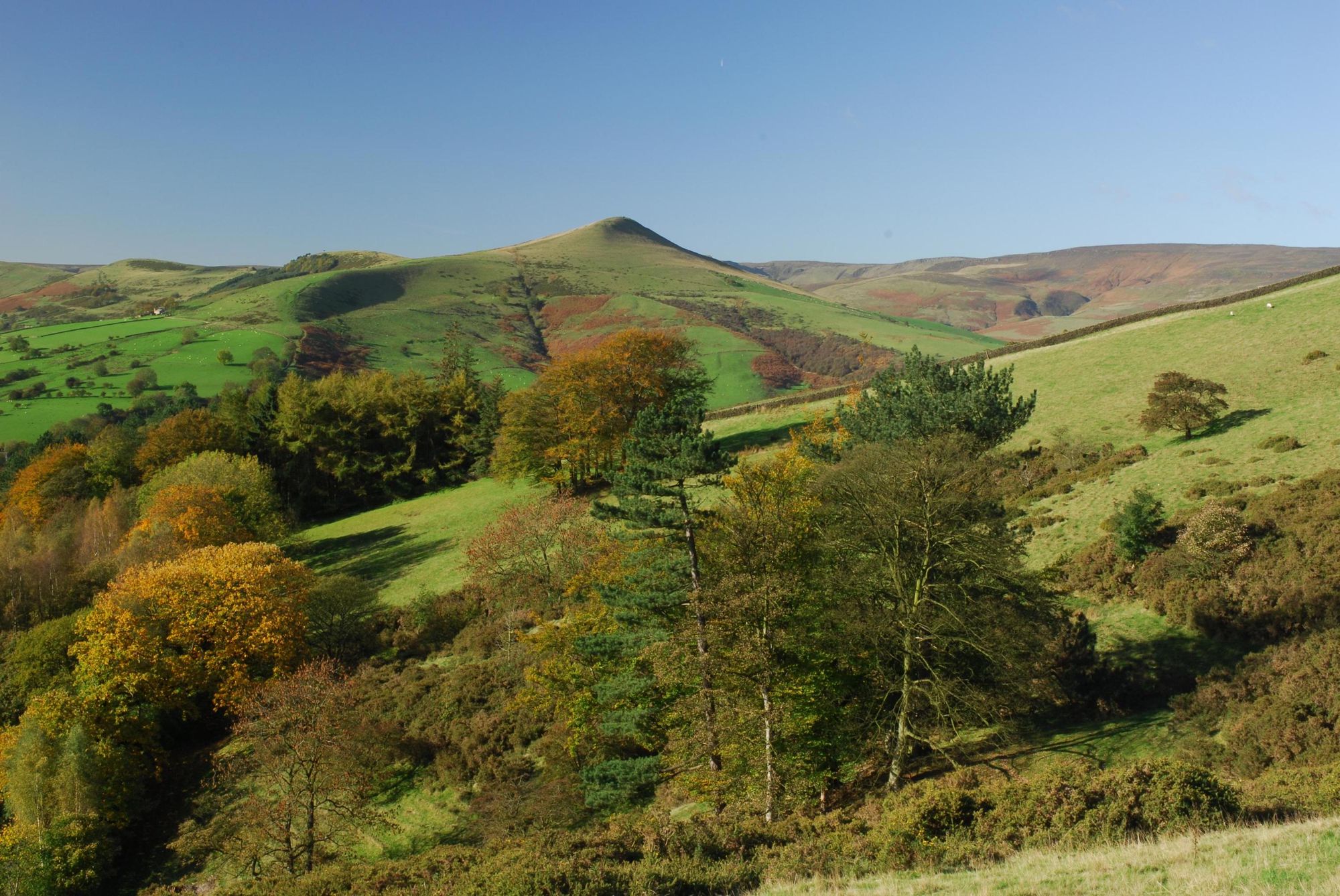 Hotels, Cottages, B&Bs & Glamping in Derbyshire & the Peak District 