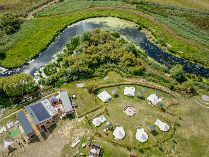Bell tent - Riverside location