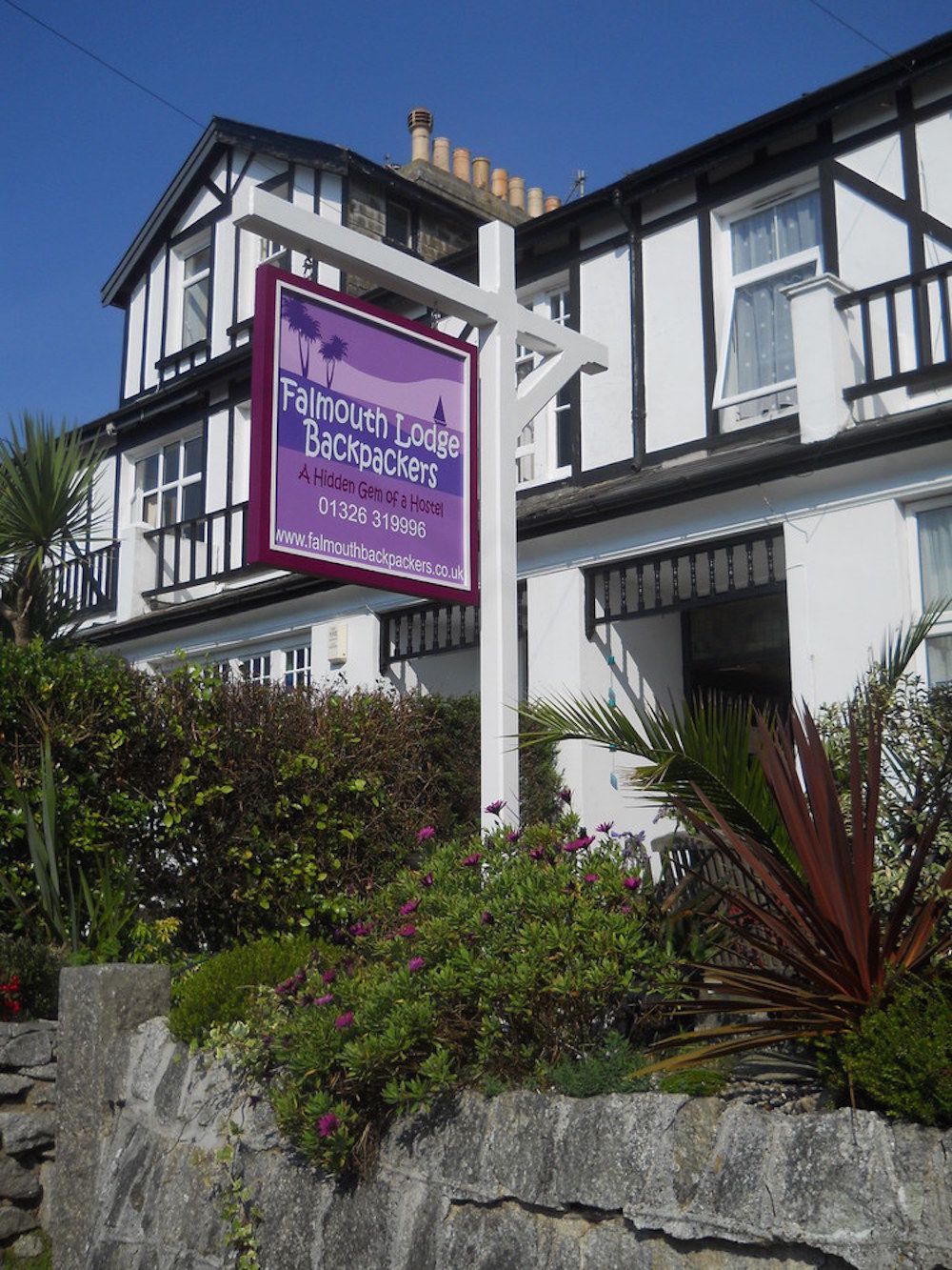 Hostels in Cornwall holidays at Cool Places