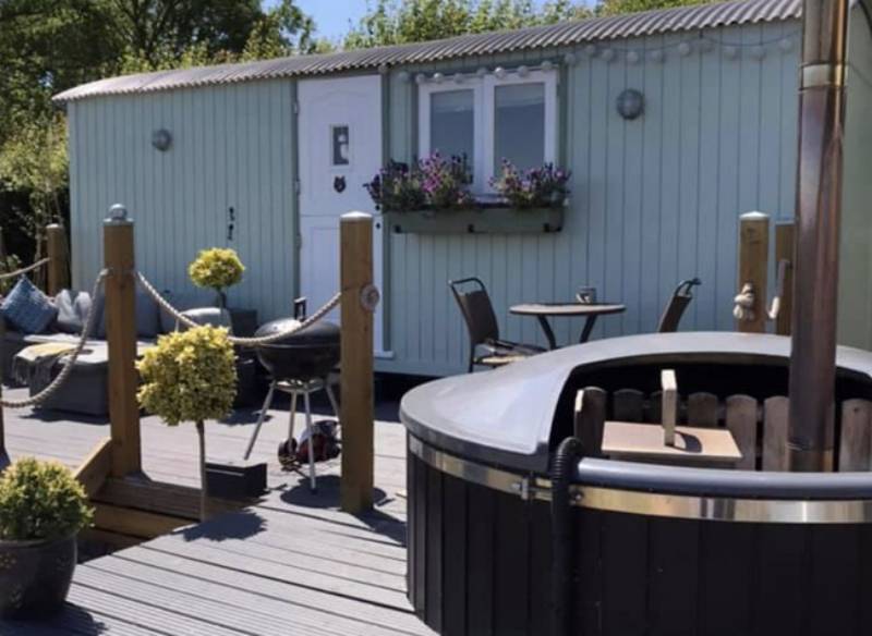 Shepherd Hut Orchard
