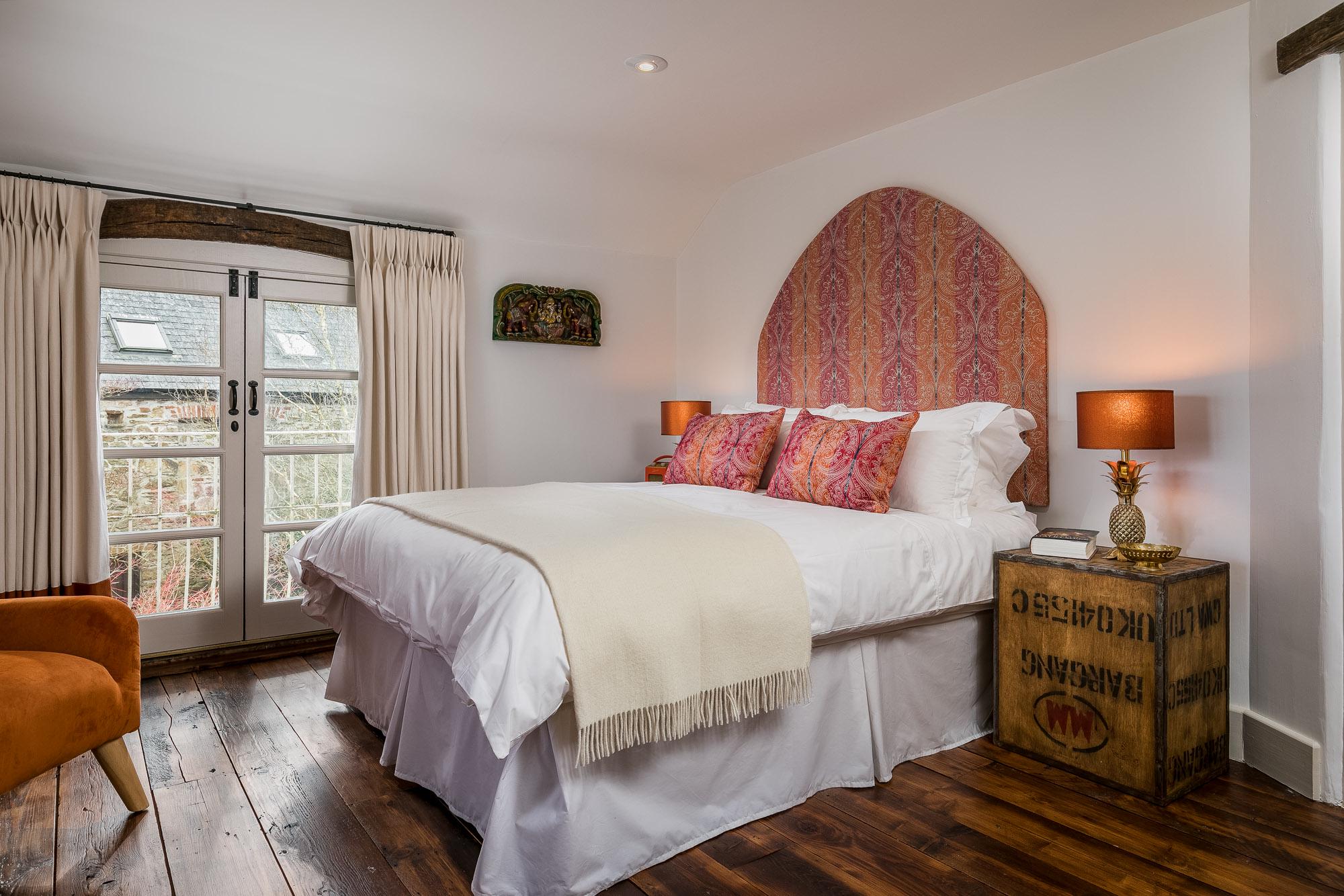 B&Bs in Kingsbridge holidays at Cool Places