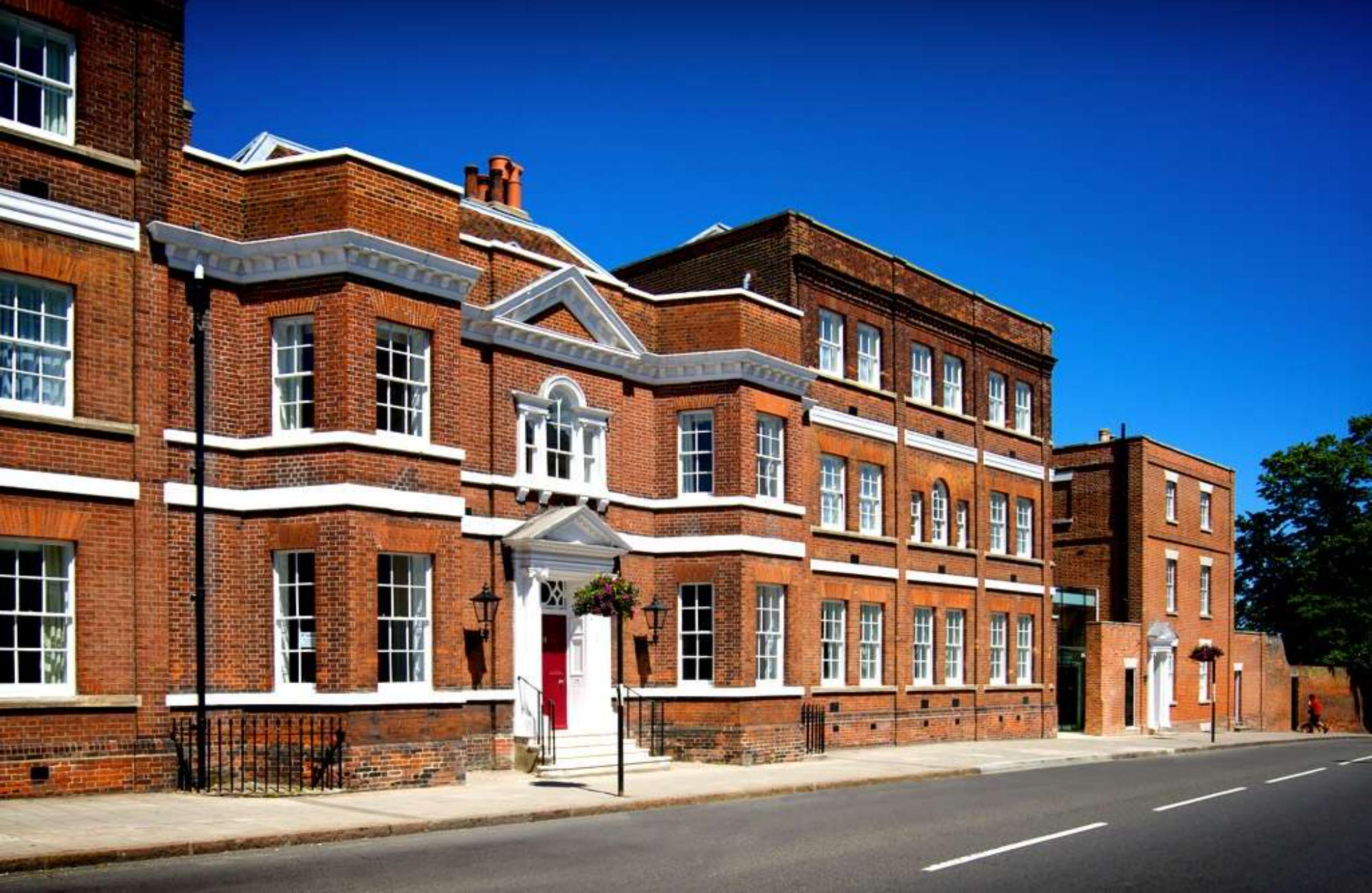 Hotels in Colchester holidays at Cool Places