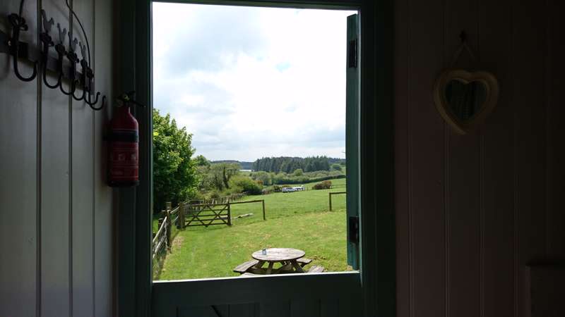 Shepherds Hut with hot tub