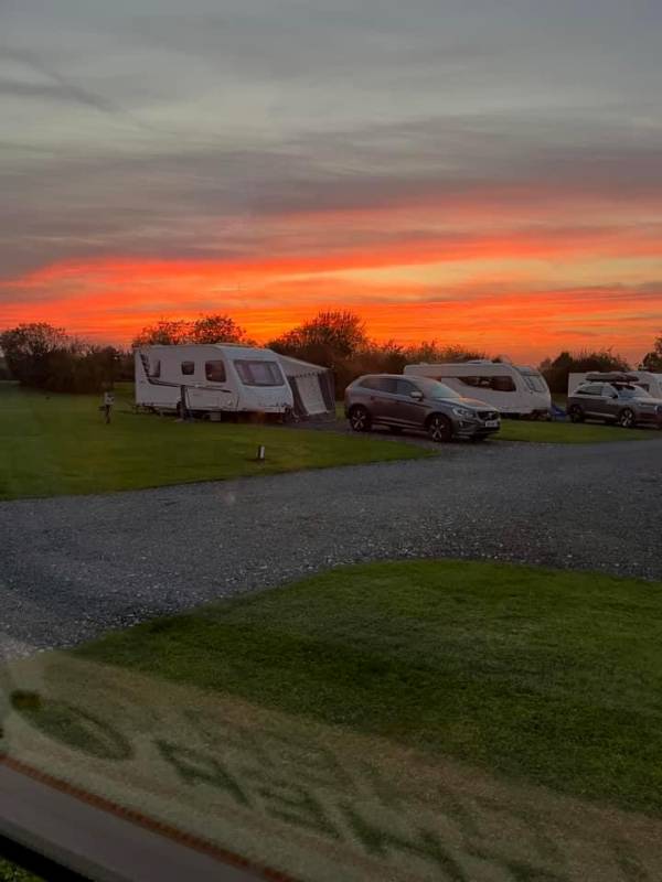 Hard-standing Super Pitch