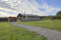 Safari tent within walking distance of two Llŷn Peninsula beaches