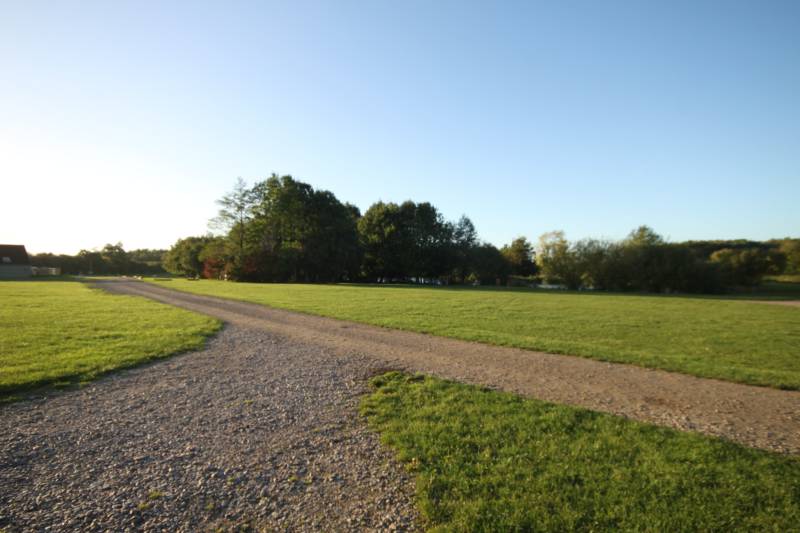 Pitch 9 Hard standing electric