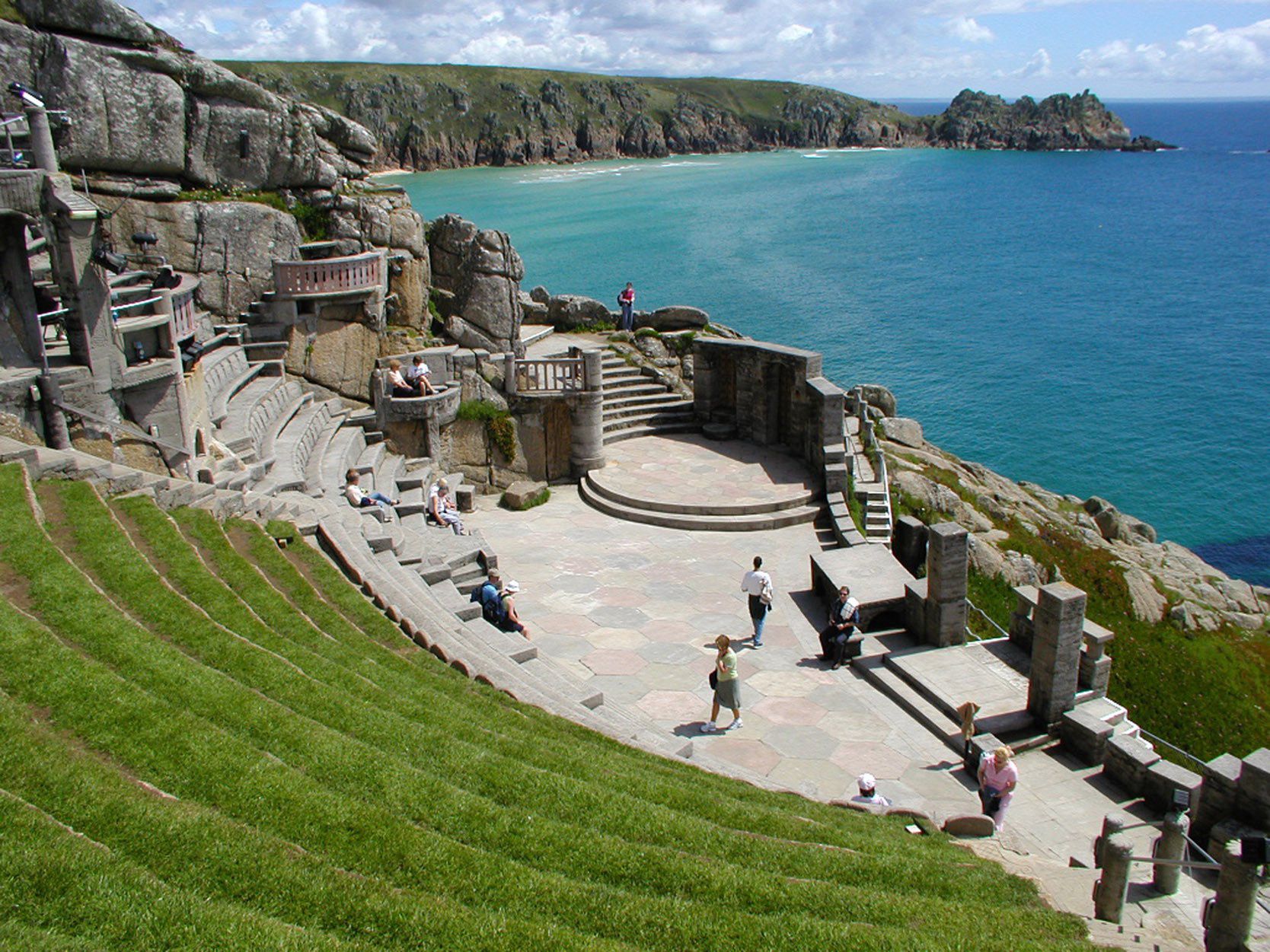 places to visit near cornwall