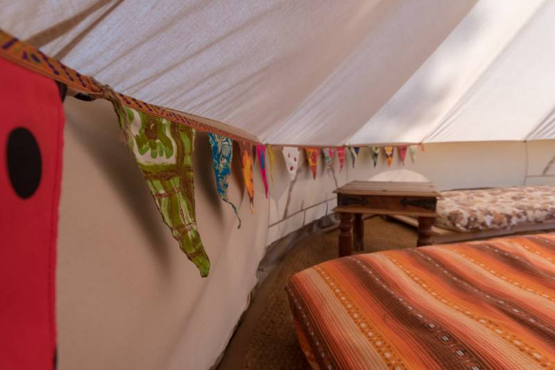 Bell Tent 3 field pitched MAPLE with porch