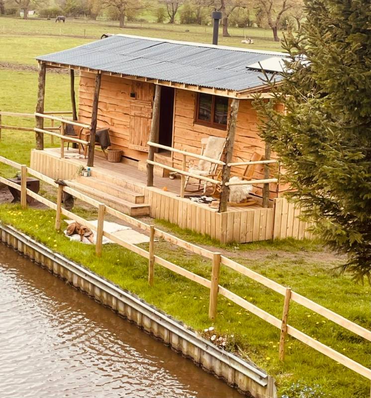 Canalside Cabin