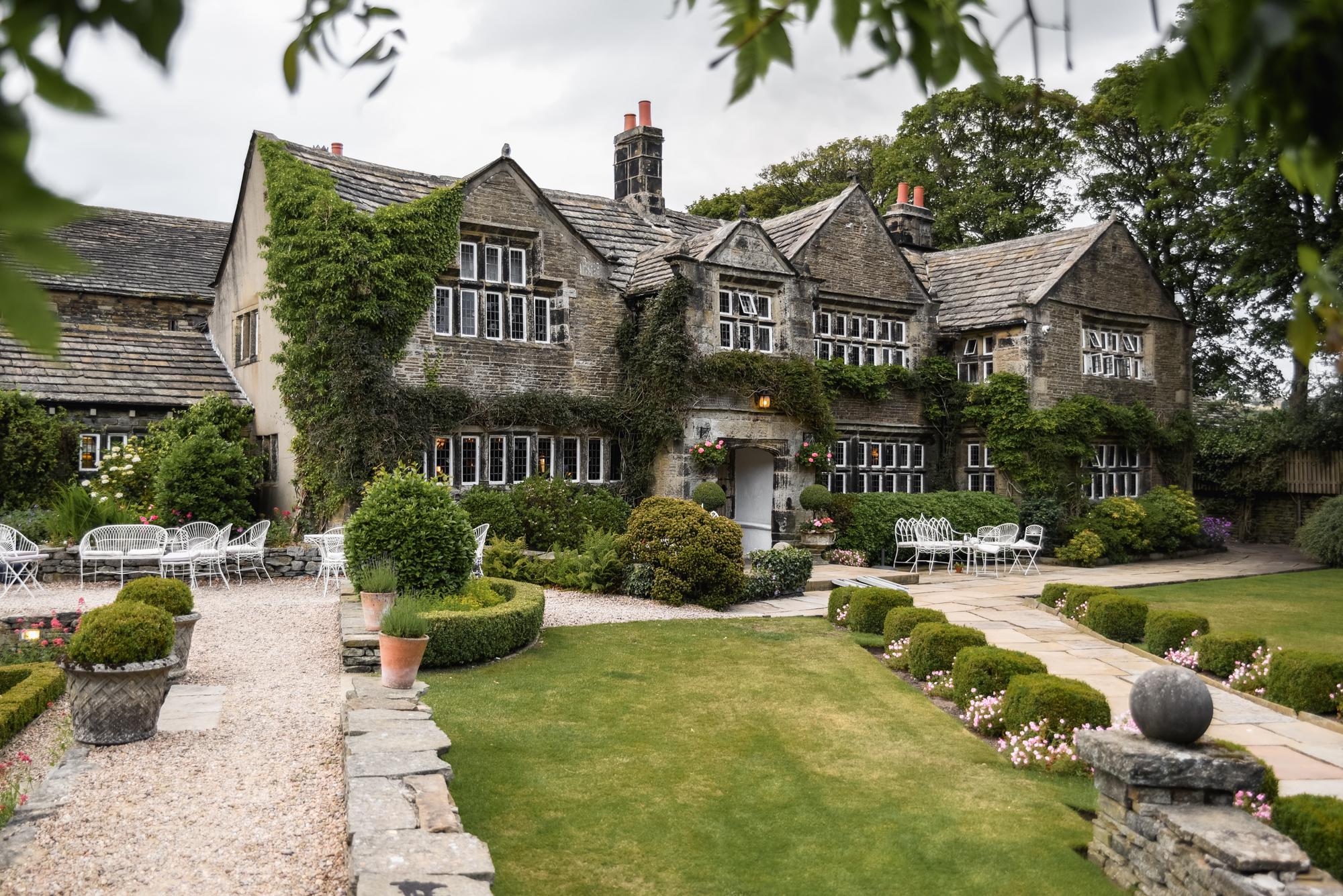 Holdsworth House, Leeds