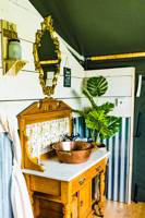 The Ivy Lodge