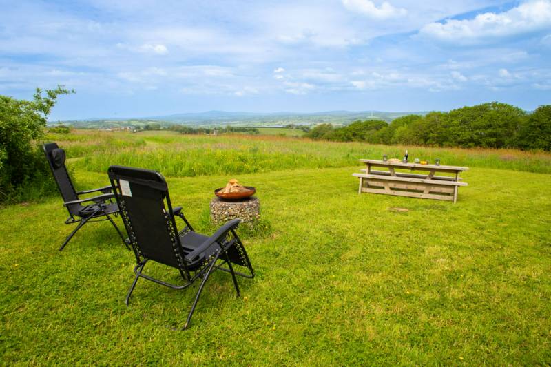 Cherry - Ensuite Cosy Cabin Sleeps 4