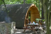 Cosy pods that offers hassle-free glamping in the most serene of surroundings