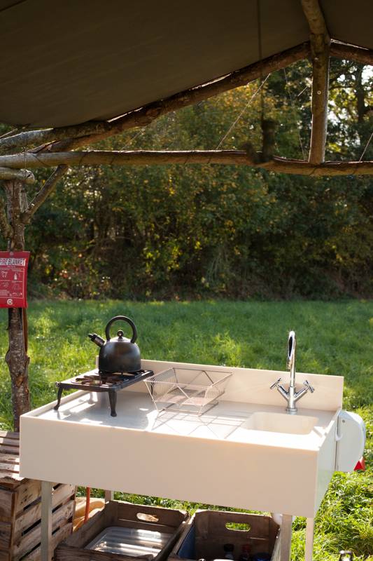 Oak Yurt - 18ft with outdoor kitchen