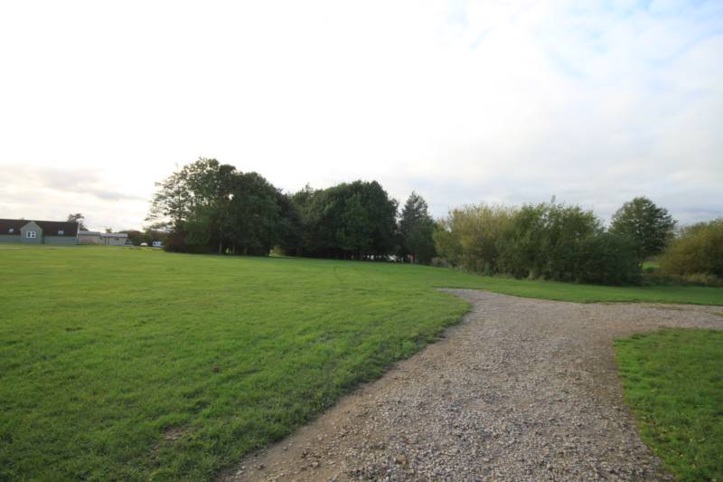 Pitch 12 Hard standing electric