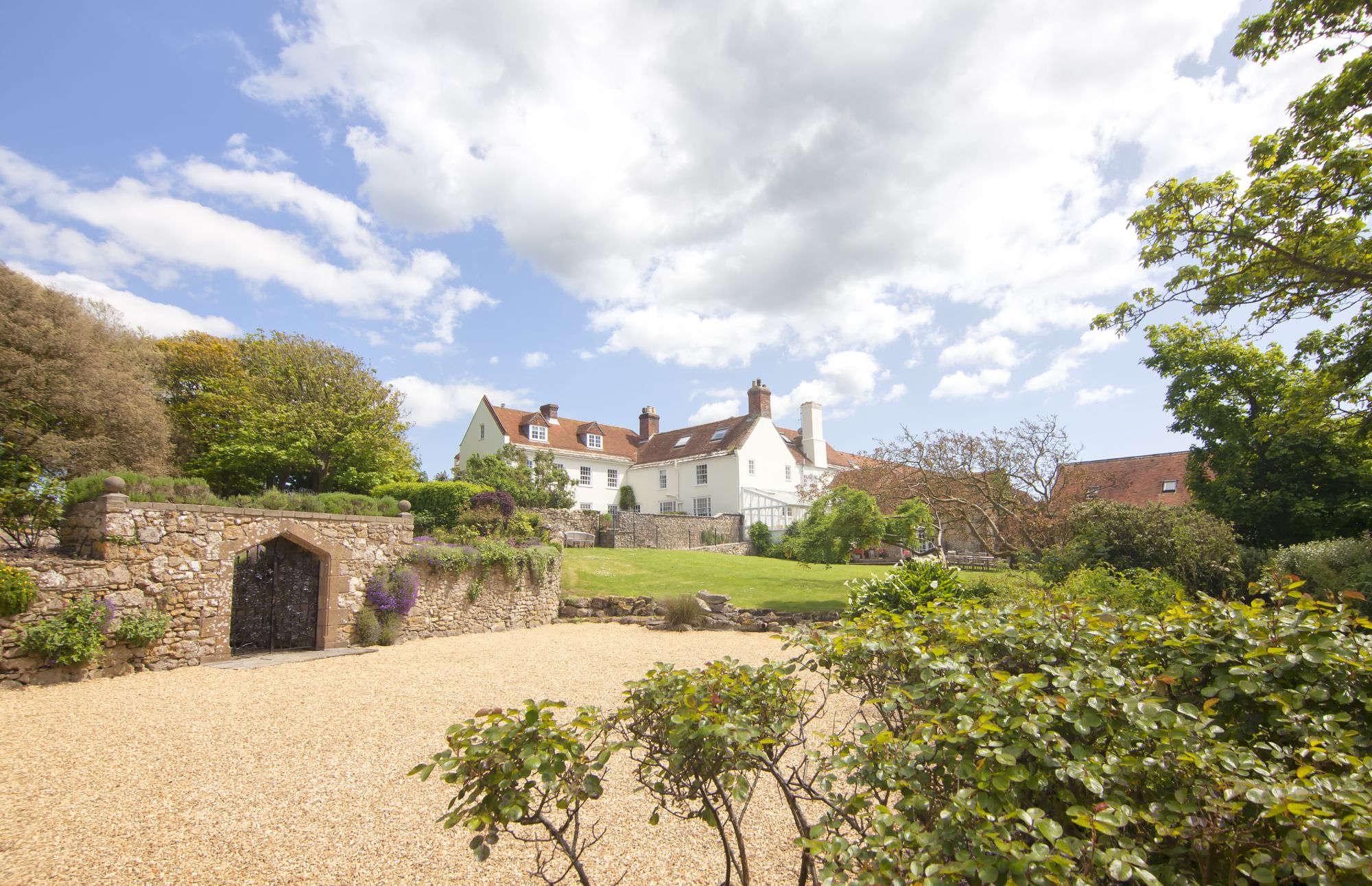 Self-Catering in Freshwater holidays at Cool Places