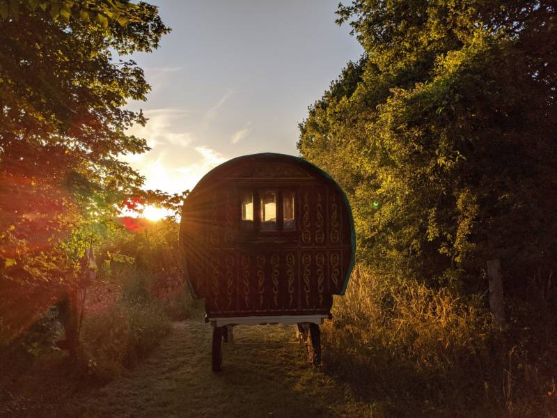 Oakwood Glamping The Osiers, Clay Lane, West Ashling, Chichester, West Suessex PO18 8DJ