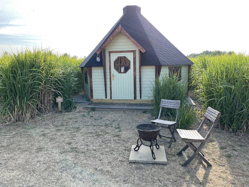 Pheasant Hobbit Cottage