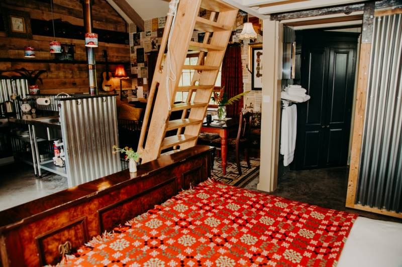 Ty Nodyn (price above includes 2 guests)