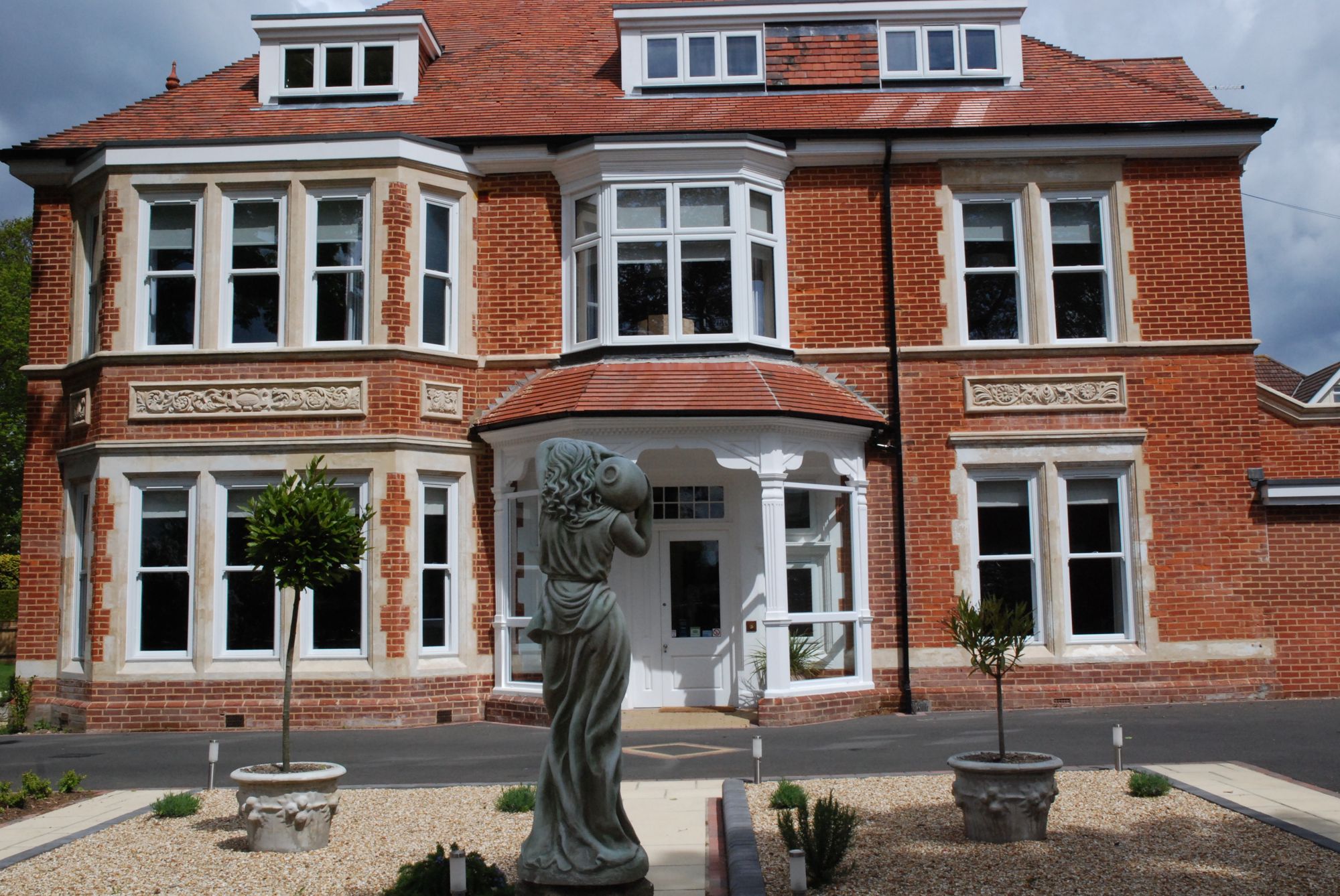Hotels in South West England holidays at Cool Places