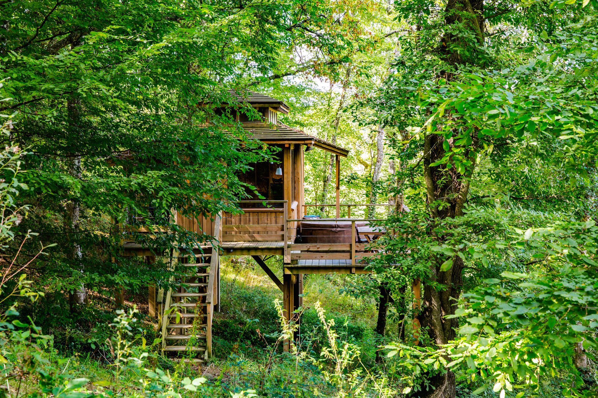 Glamping In The Midi Pyrenees Glampsites In South West France Cool Camping