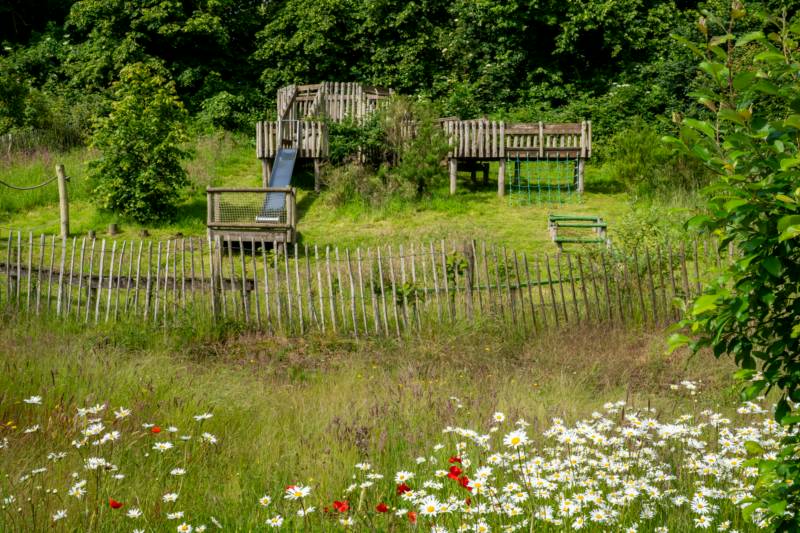 Upper Meadow TENT pitch (vehicle free field)