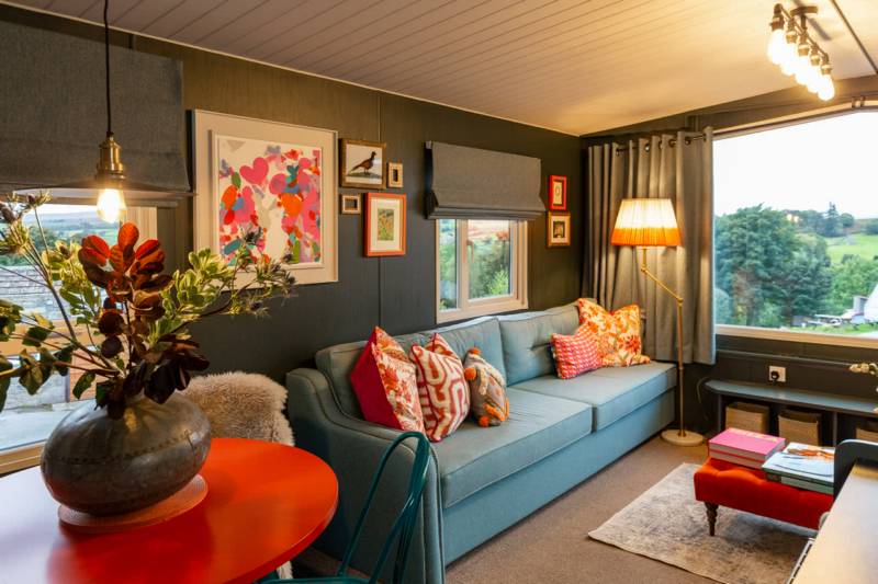 The Gamekeeper - Luxury Timber Lodge