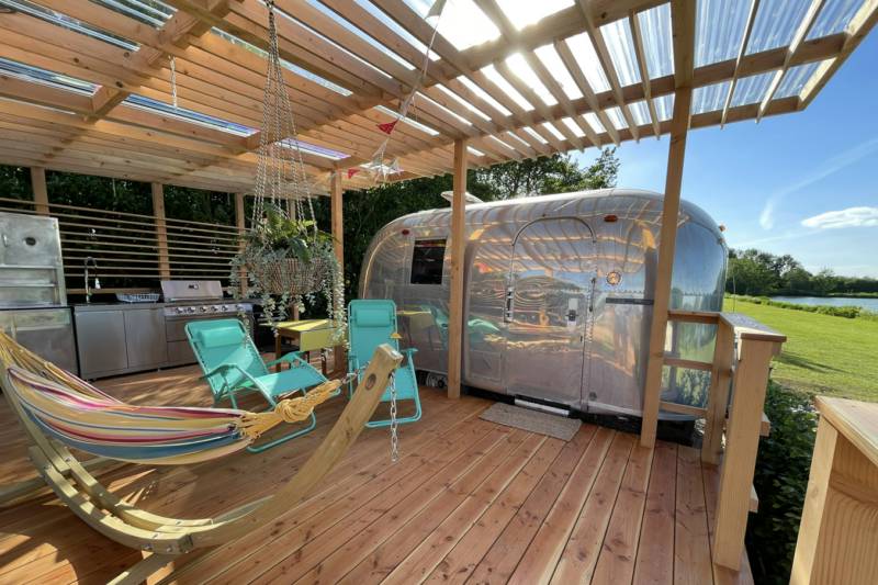 Silverbird Airstream Caravan