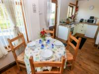 Covert Farm Cwtch - Hot Tub Included