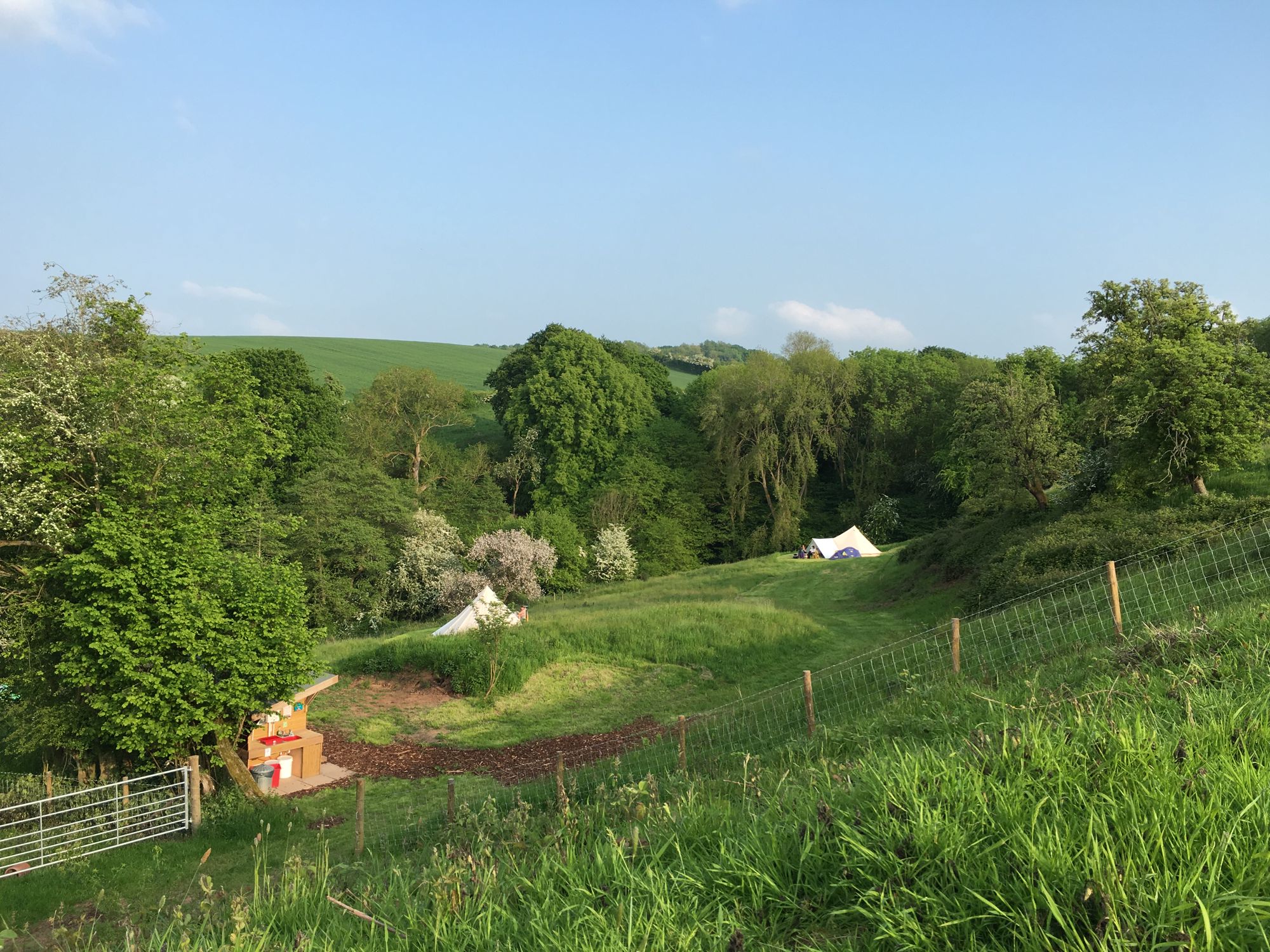 Glamping in West Midlands holidays at Glampingly