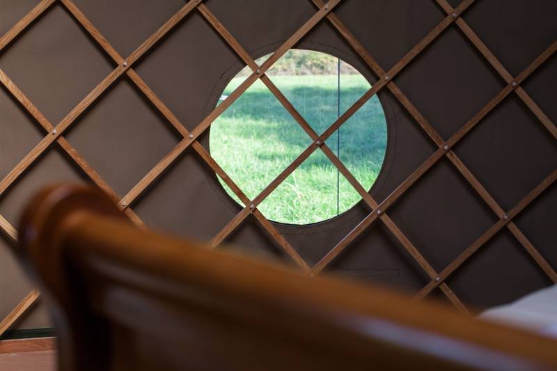 Oak Yurt - 18ft with outdoor kitchen