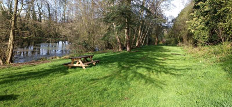 Pond Side -Double Pitch for 1-2 families