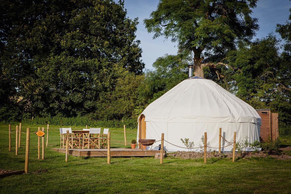 Glamping in Warwickshire – The best glamping sites in Warwickshire
