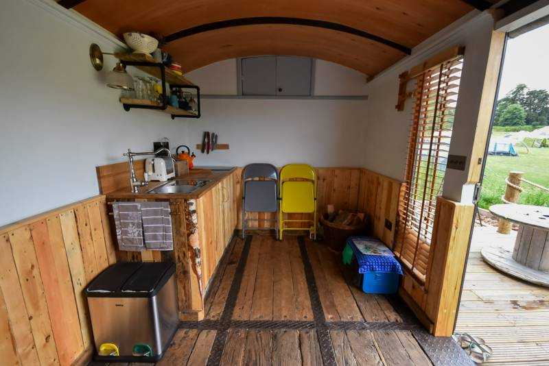 Ronnie - converted Railway Carriage