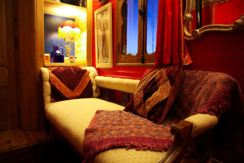 Romantic Winter Glamping