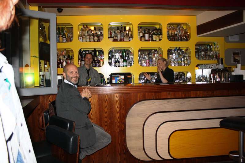 Raoul’s Bar