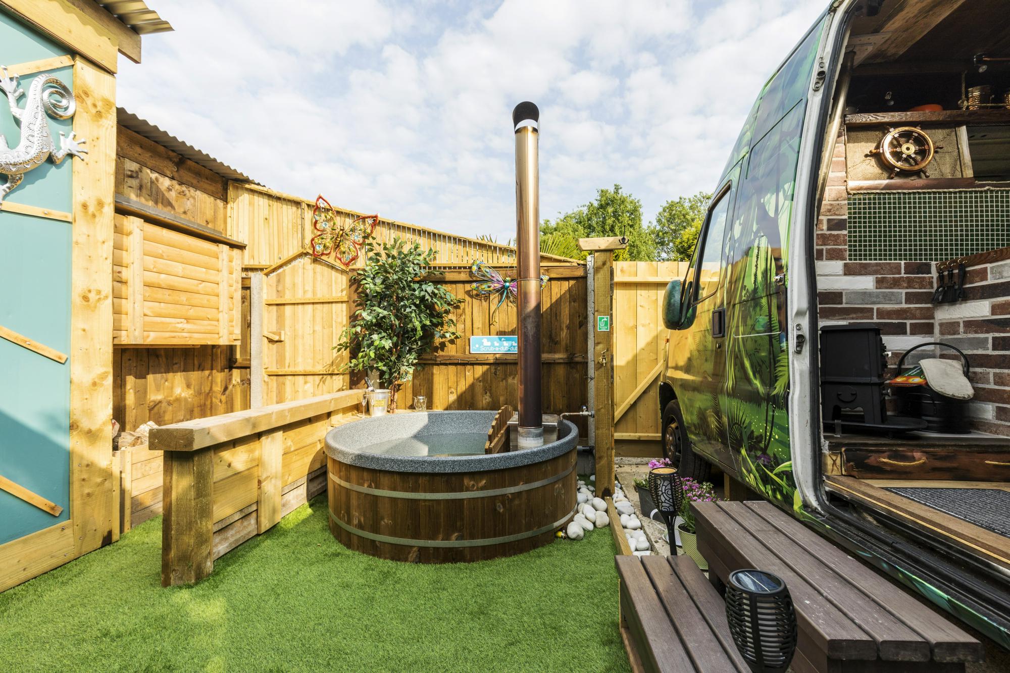 Glamping in Canterbury holidays at Cool Places