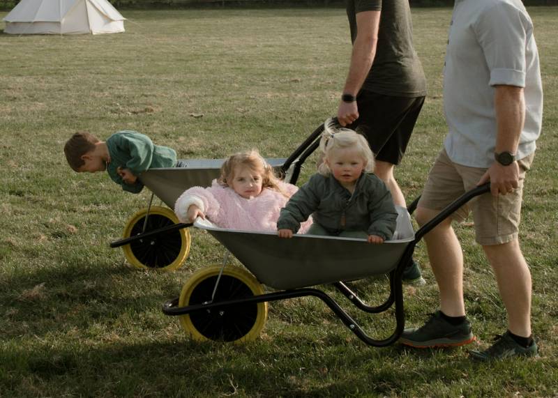 Tent camping for up to 5 people