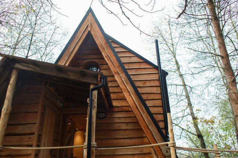 'Flint' the woodland den