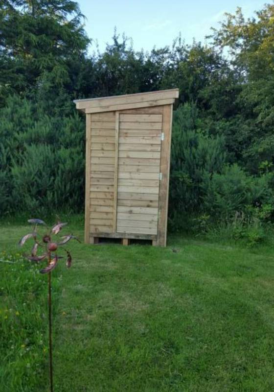 Bell Tent Sleeps upto 5