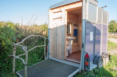 French Roulotte (sleeps 3 people)