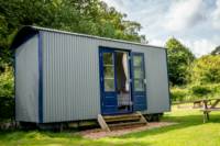 'Lola' Shepherds hut