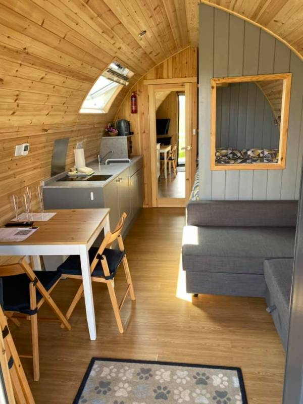 Wren - with optional hot tub