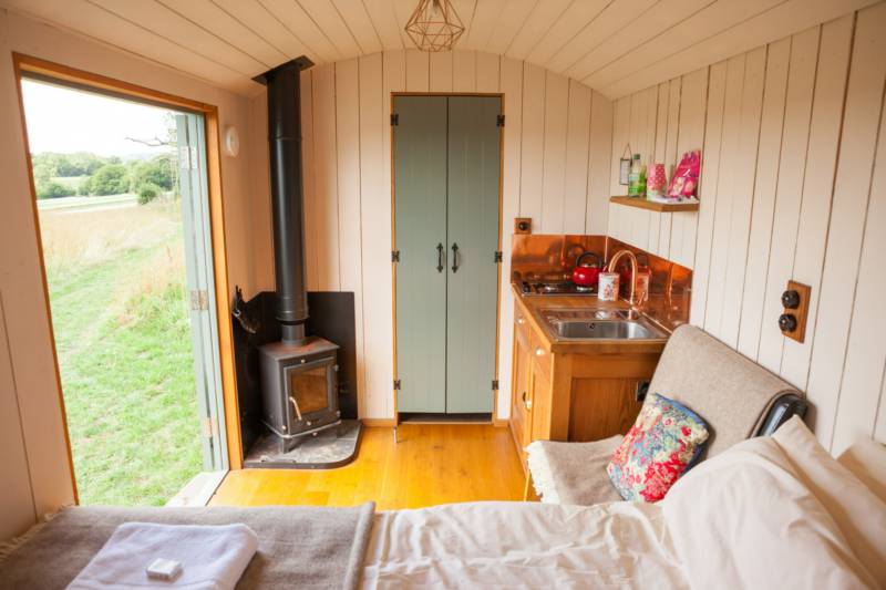 'Daisy' Shepherds Hut