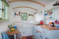 Elderflower Hut
