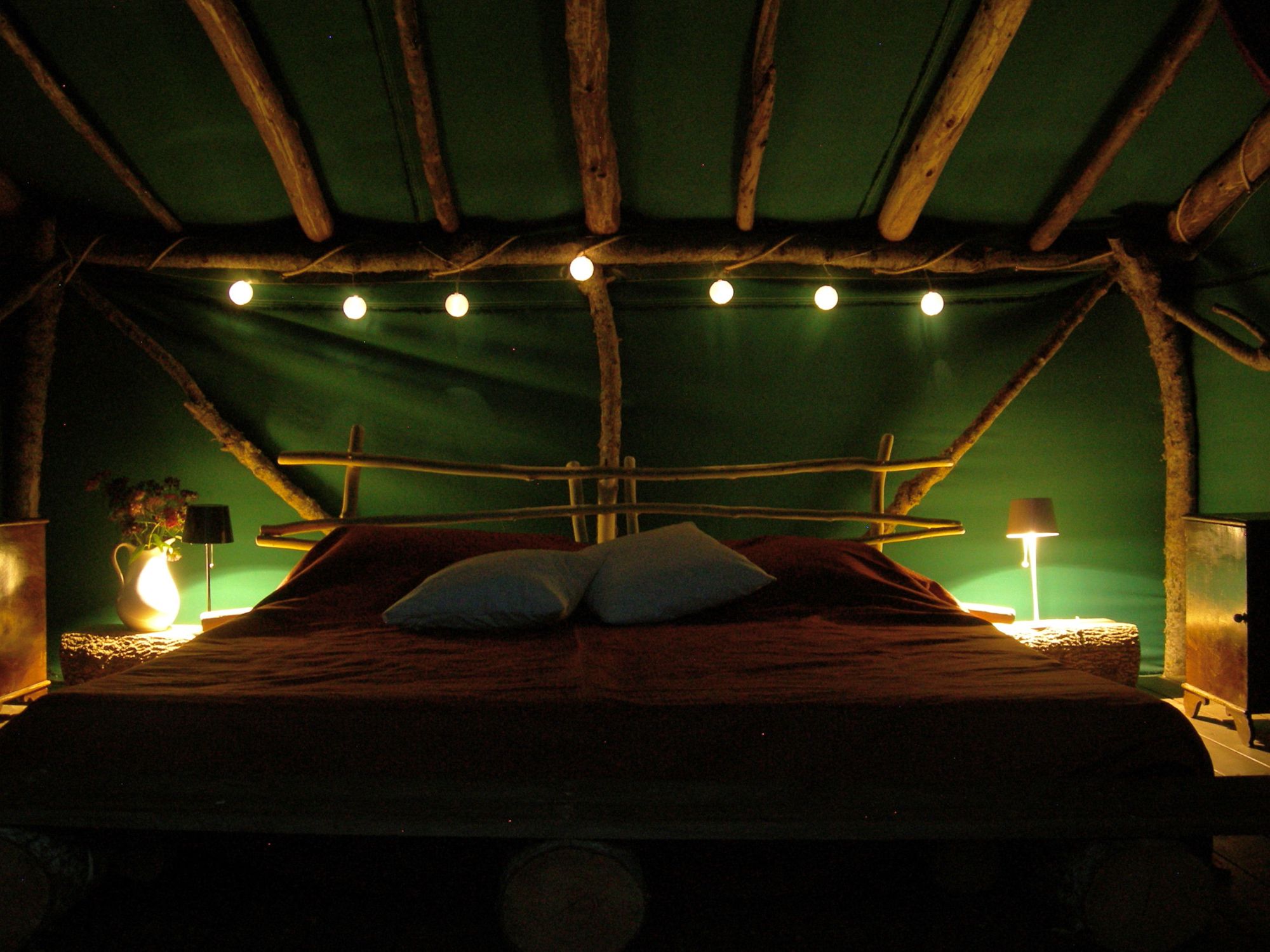 Tree House Glamping
