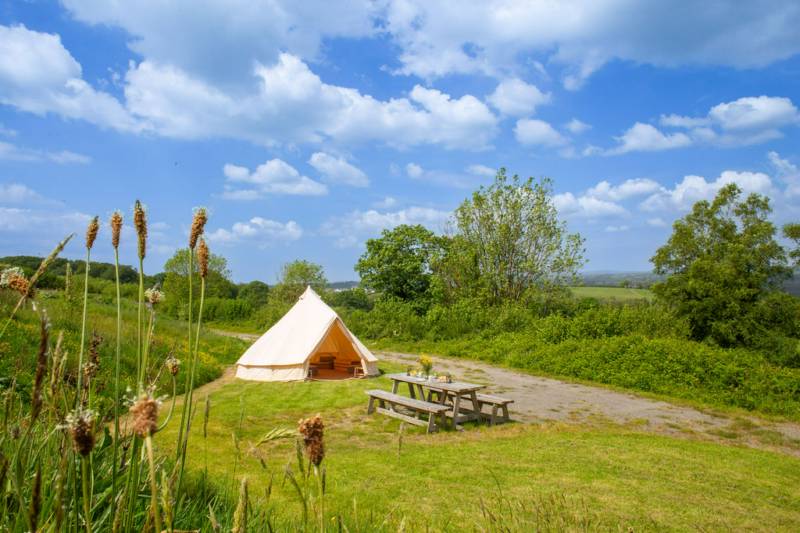 Nugget - Ensuite Campervan or Tent Pitch