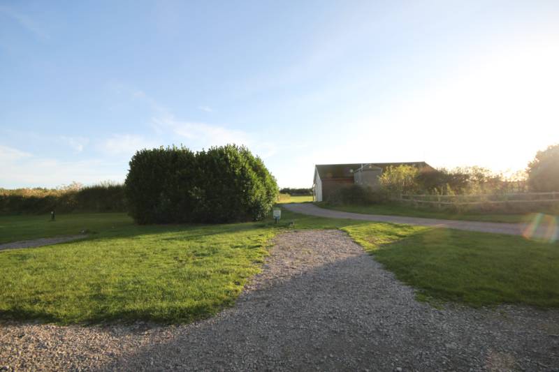 Pitch 3 Hard standing electric