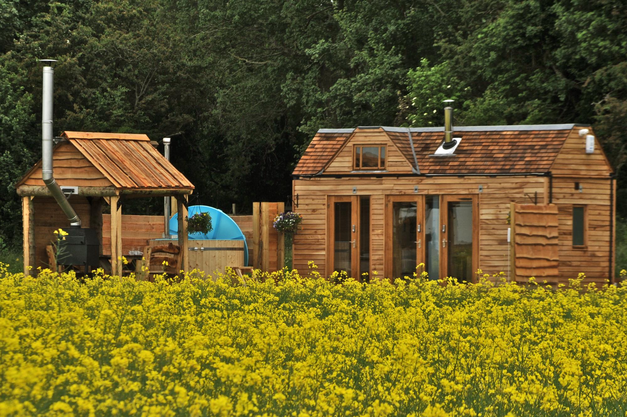 Glamping in Warwickshire holidays at Cool Places