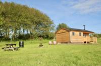 Fieldmouse Cabin with private facilities